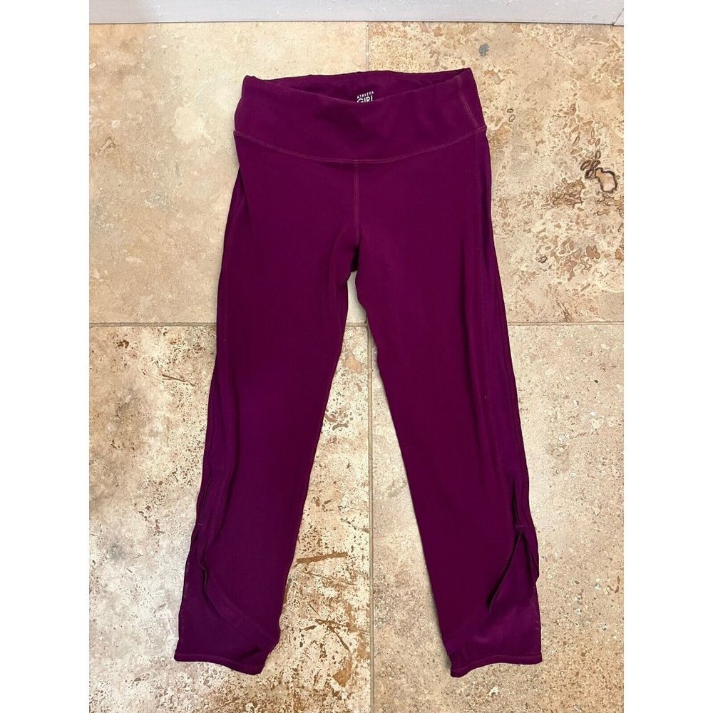 Athleta Girl leggings Capri Medium 8/10 ready set racer capri purple mesh calf